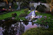 Pár tipů pro dekorativní osvětlení jezírek a vodních prvků v zahradě